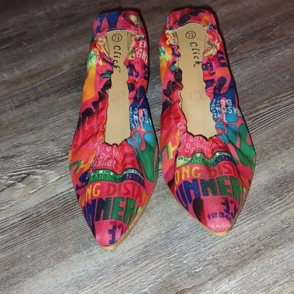 Click multicolor graphic  pinted toe heels   Sz  7.5 - Picture 2 of 8